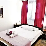 Lagoon Dreamhouse Озеро Вульягмени