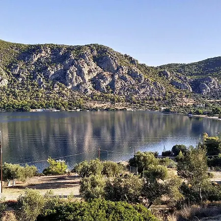 Lagoon Dreamhouse * Vouliagmeni insjö