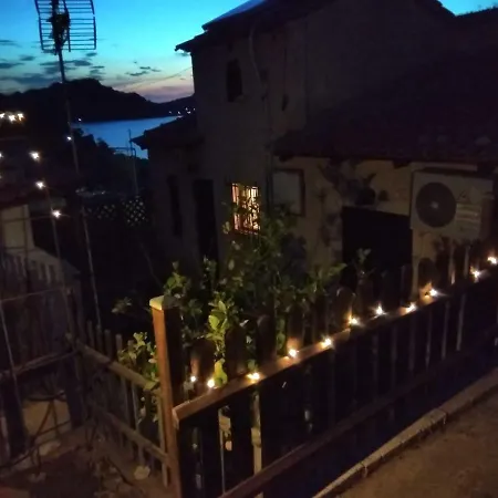 Lagoon Dreamhouse Semesterbostad Vouliagmeni insjö