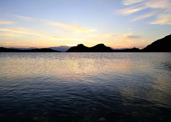 Lagoon Dreamhouse Semesterbostad Vouliagmeni insjö